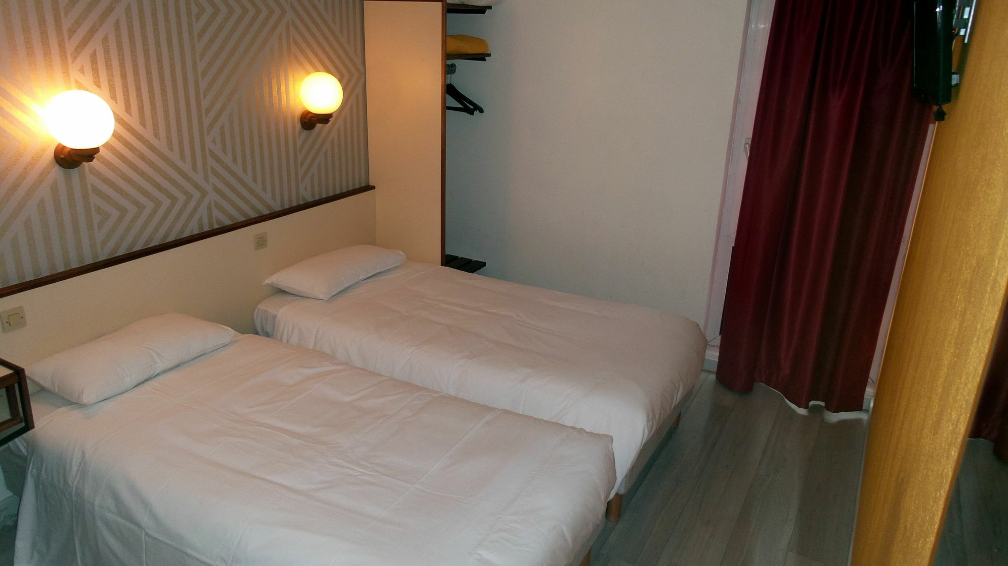 Hotel Crocus Caen Memorial Luaran gambar